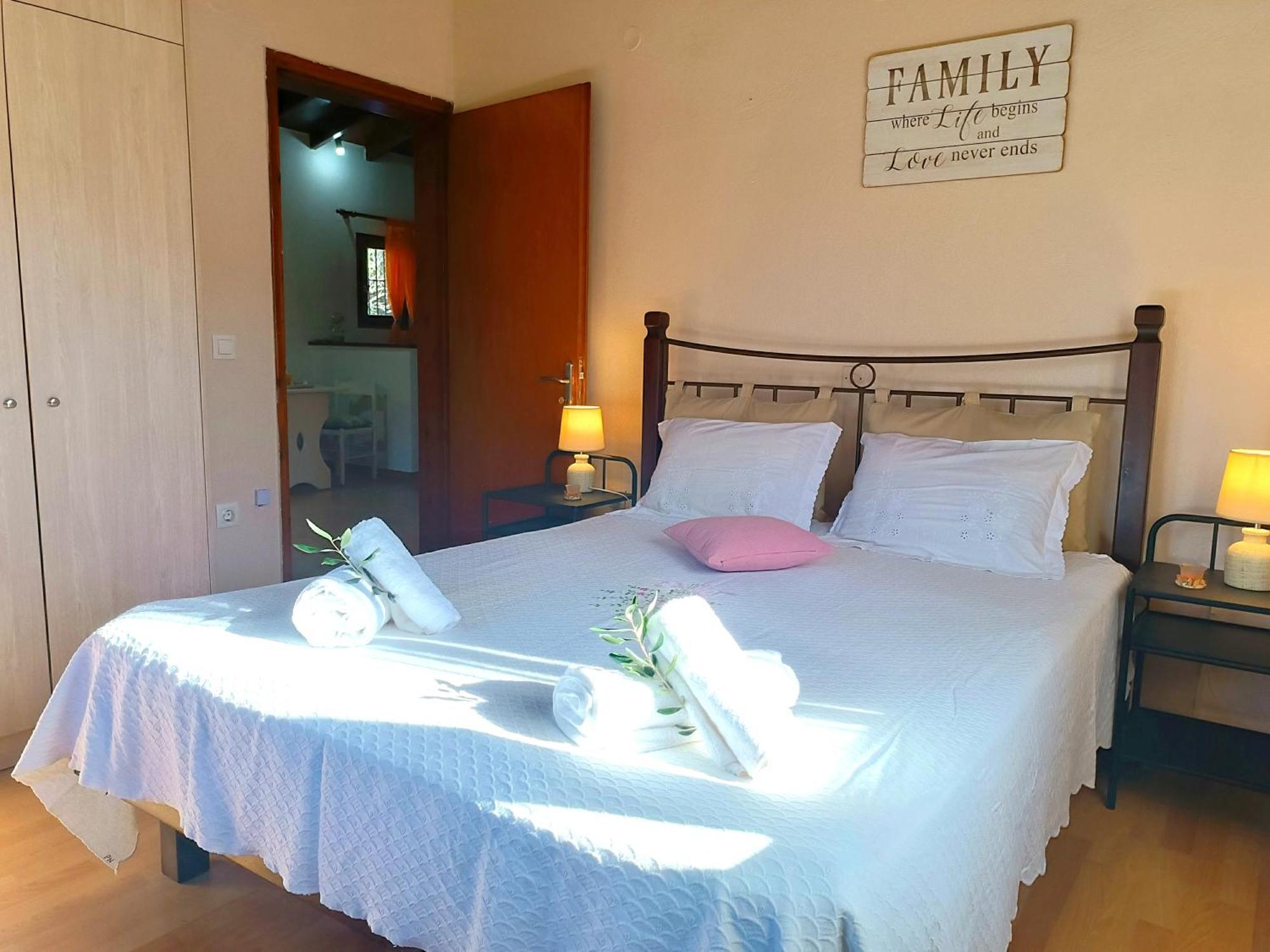 Elia House Villa Peritheia Luaran gambar